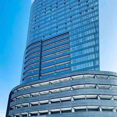 Hanza Tower 21 Floor 公寓